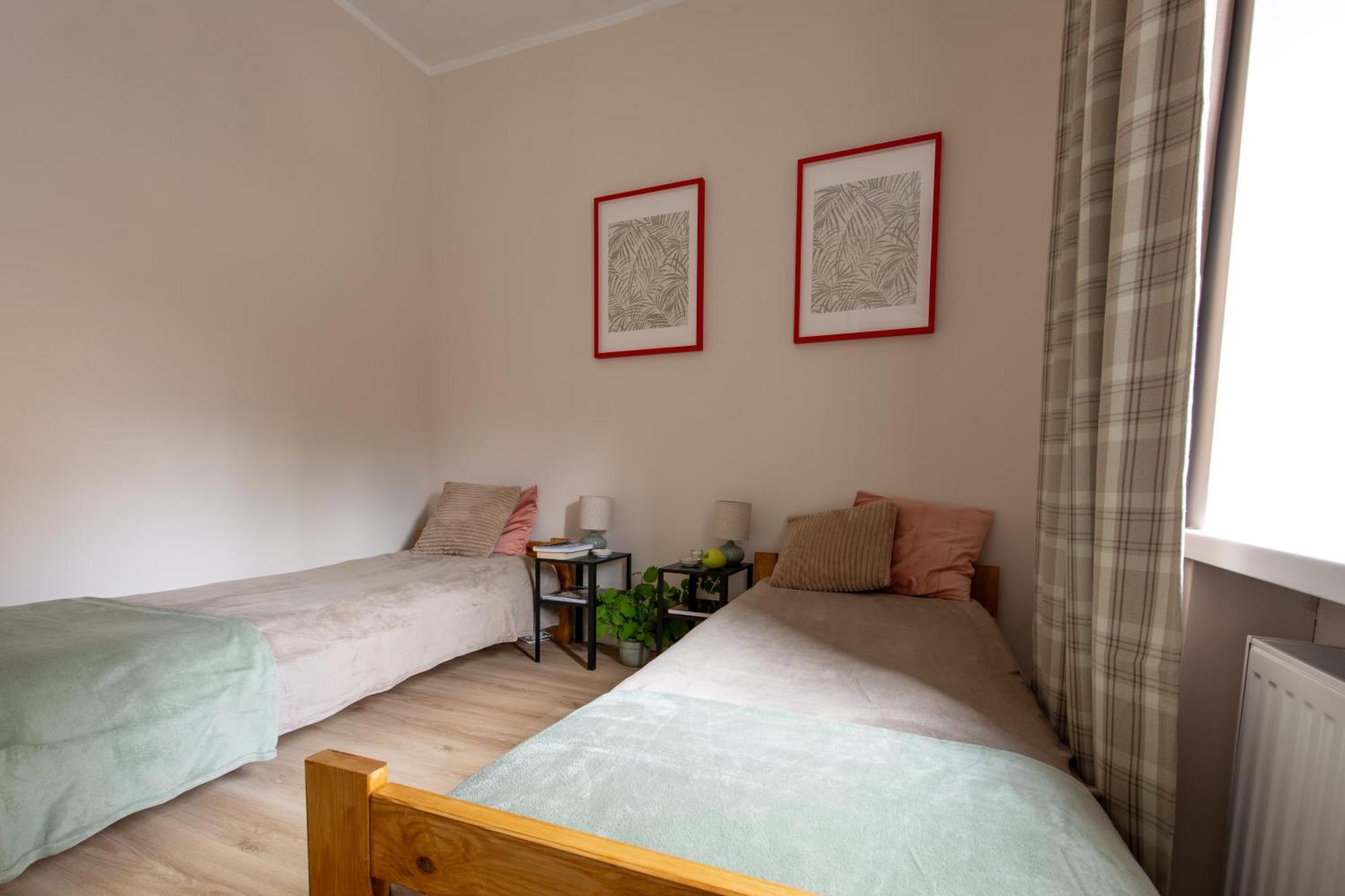 Apartamenty Kdn Na Rysiej カトヴィツェ エクステリア 写真