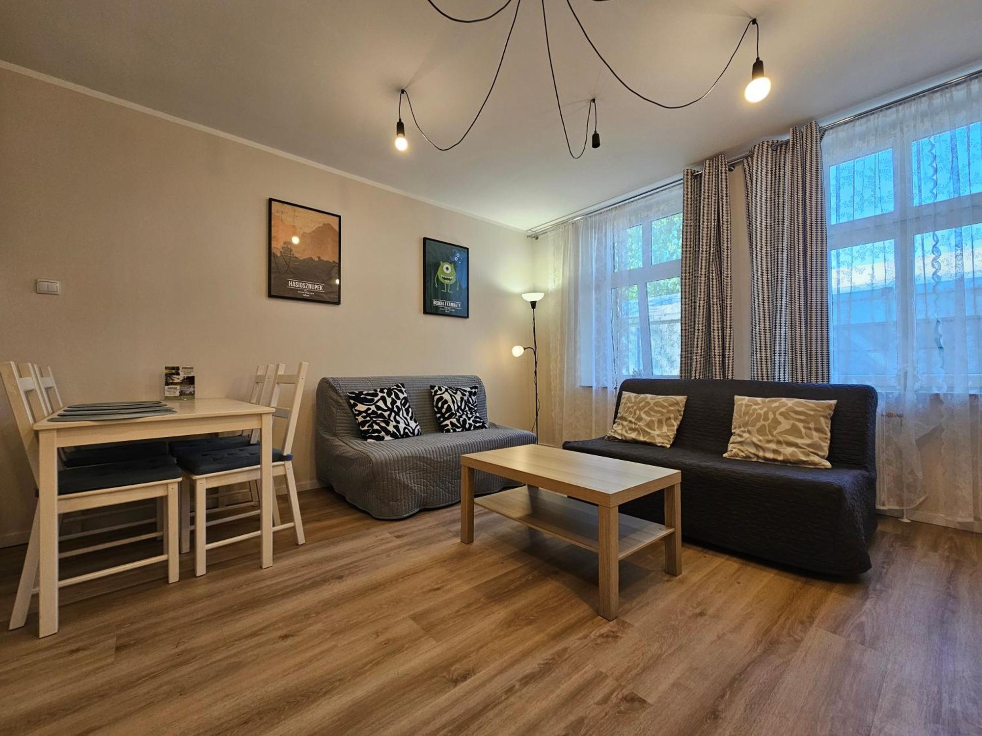 Apartamenty Kdn Na Rysiej カトヴィツェ エクステリア 写真